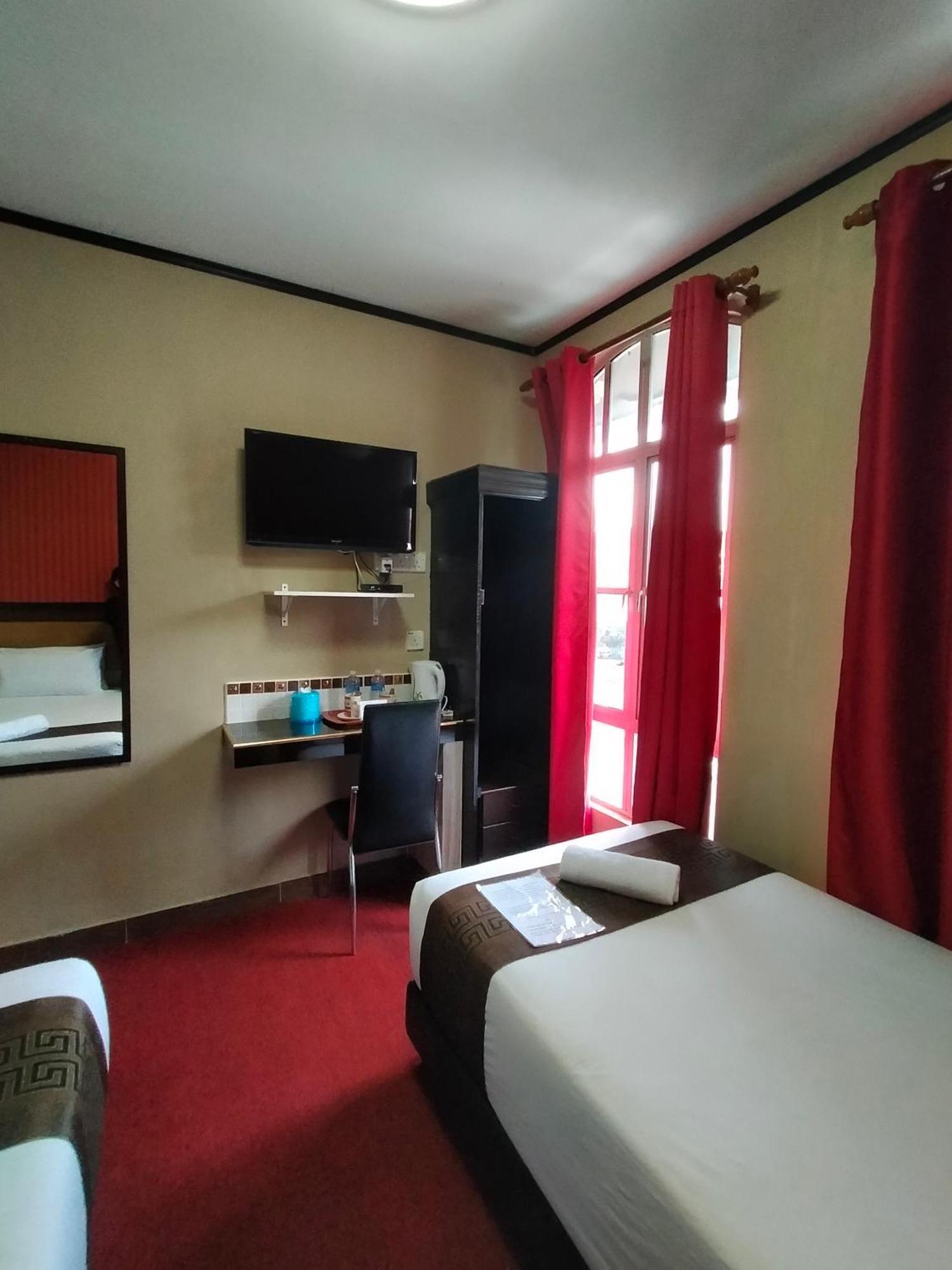 Hotel Sri Impian Johor Bahru Værelse billede